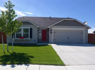 6306 Rio Grande Ln, Pasco, WA 99301