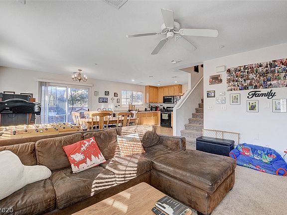 3rd image of 1170 S Paradise Desert Ave