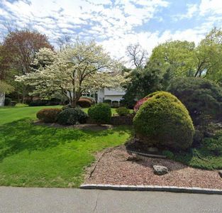 10 Vanad Drive, Roslyn, NY, 11576
