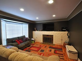 315 SW Hillside Dr, Topeka, KS 66611