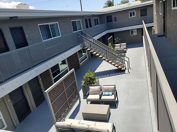 5th image of 21240 S Western Ave #2X2