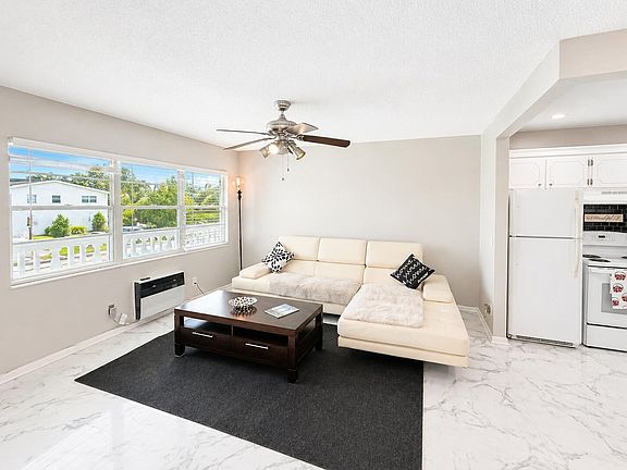 4th image of 140 Ventnor #I