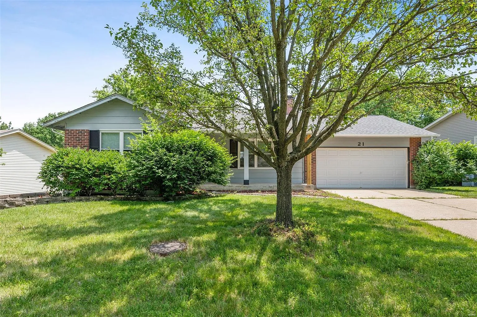 21 Crescent Hills Dr photo 1