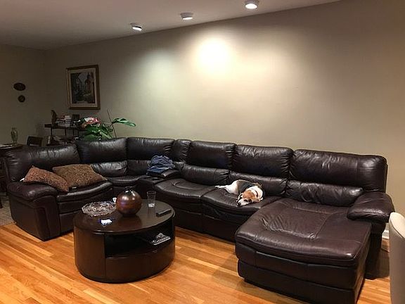 2nd image of 162-21 Powells Cove Blvd APT 4B