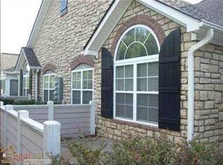 141 Ravines Ln, Spartanburg, SC 29301