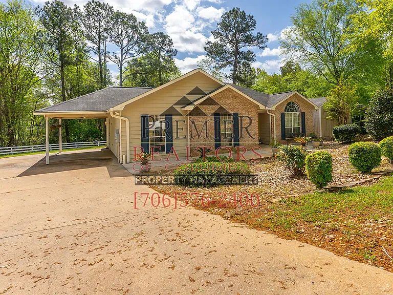 1740 Doerun Dr — Photo 4