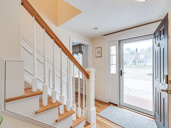 4th image of 36 Chandler Drive