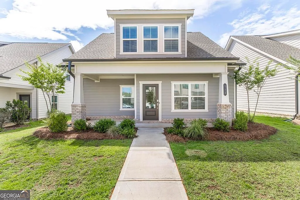 3 bed, 2.5 bath, 1657 sqft, $2,400 — Photo 1