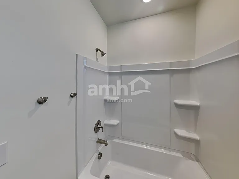 6035 Rosemore Ln — Photo 21