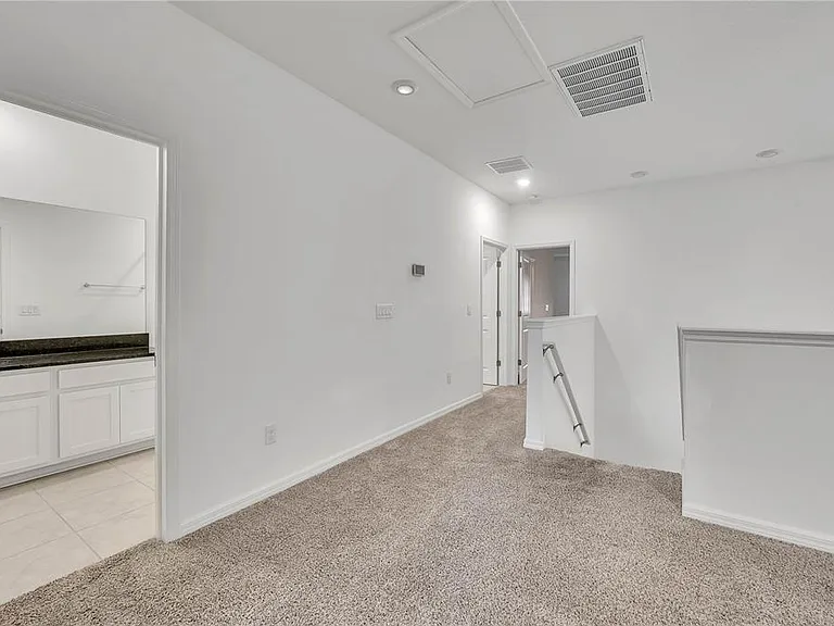 11532 Woodleaf Dr — Photo 13