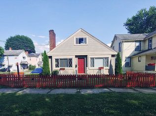 326 N Center St, Grove City, PA 16127