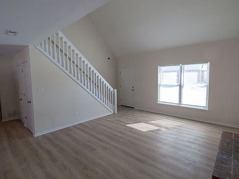 3612 Hermitage Rd — Photo 5