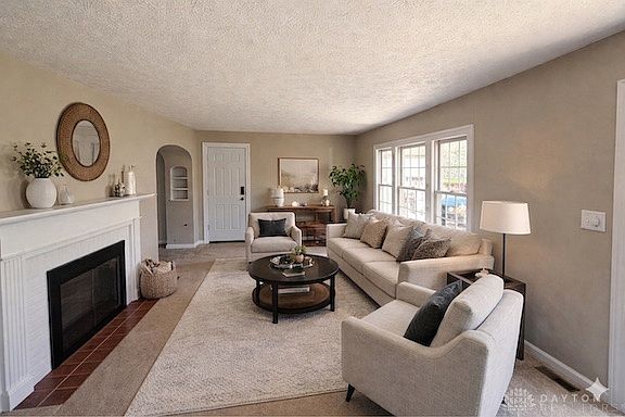 4th image of 61 Martha Ave