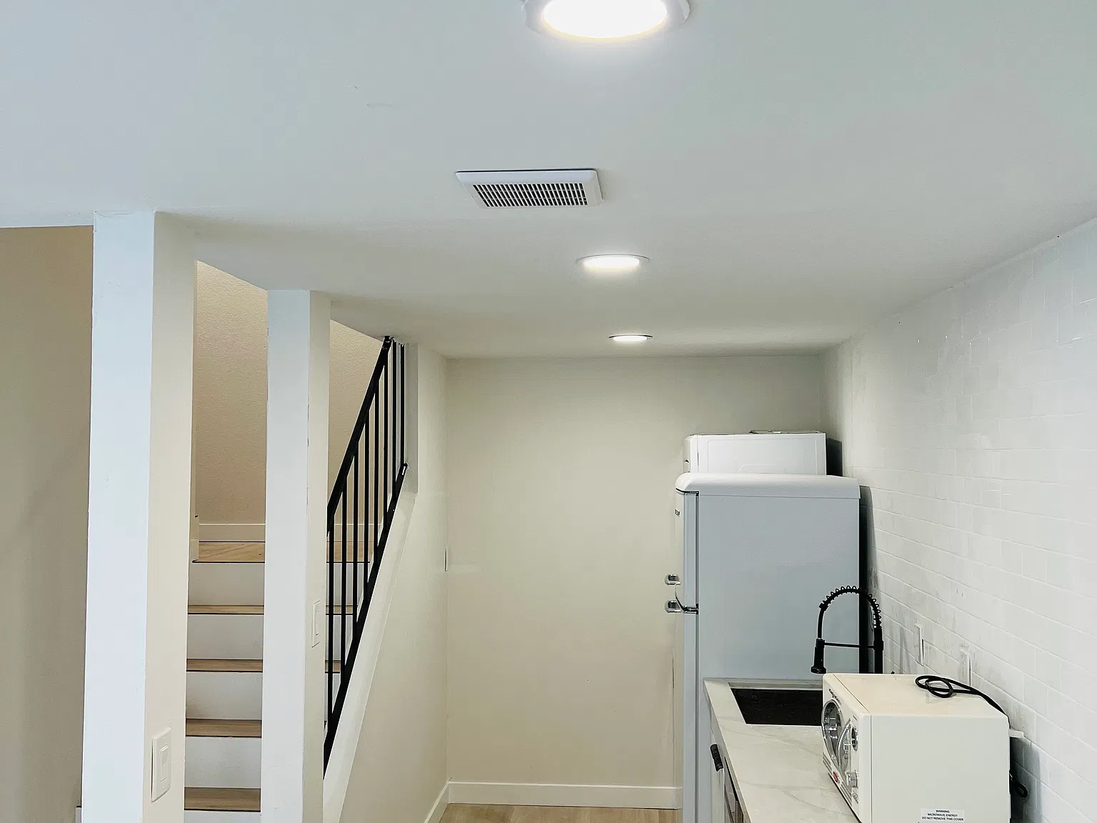1 bed, 550 sqft, $1,650 — Photo 2