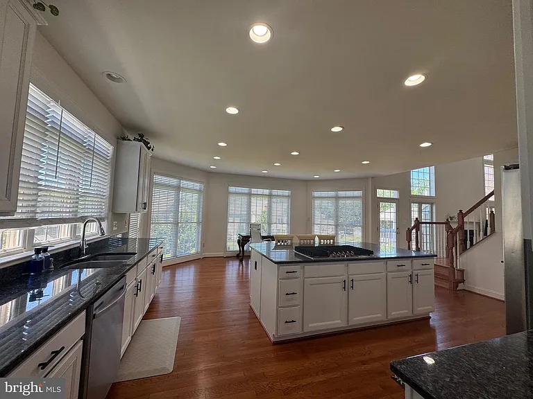 5117 Sante Fe Ct — Photo 30