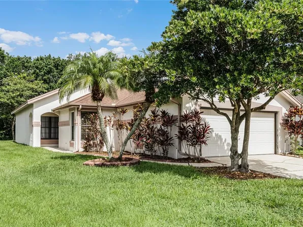 5702 Parkview Lake Dr, Orlando, FL 32821