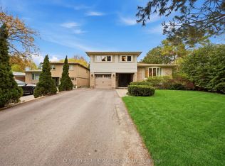7 Cedar Cres, Aurora, ON L4G 3J7