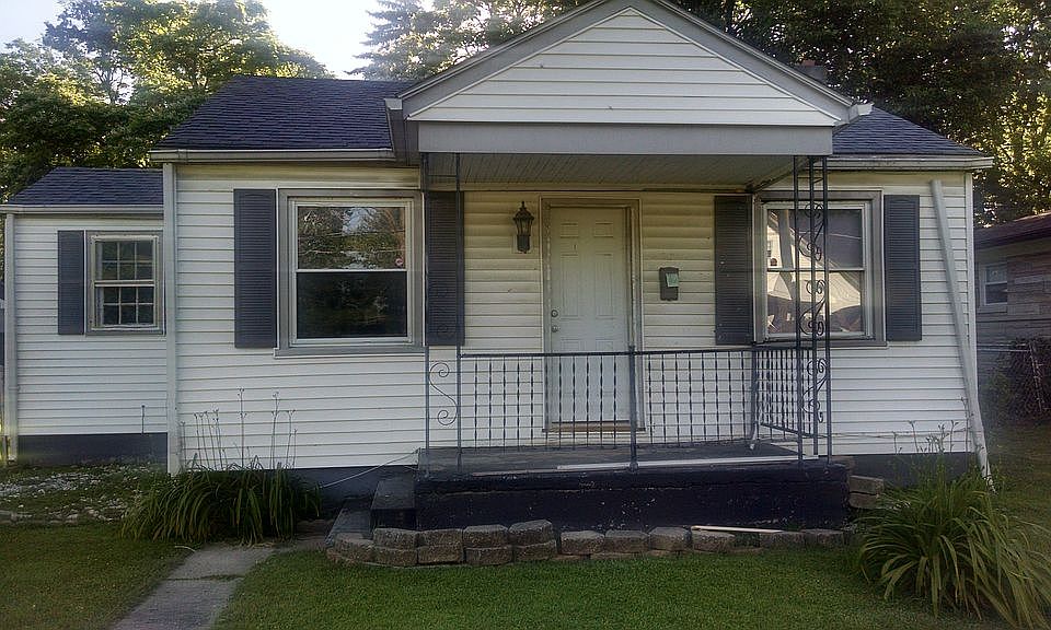 1st image of 4238 Evanston Ave