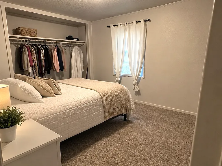 560 Profetta Ln — Photo 11