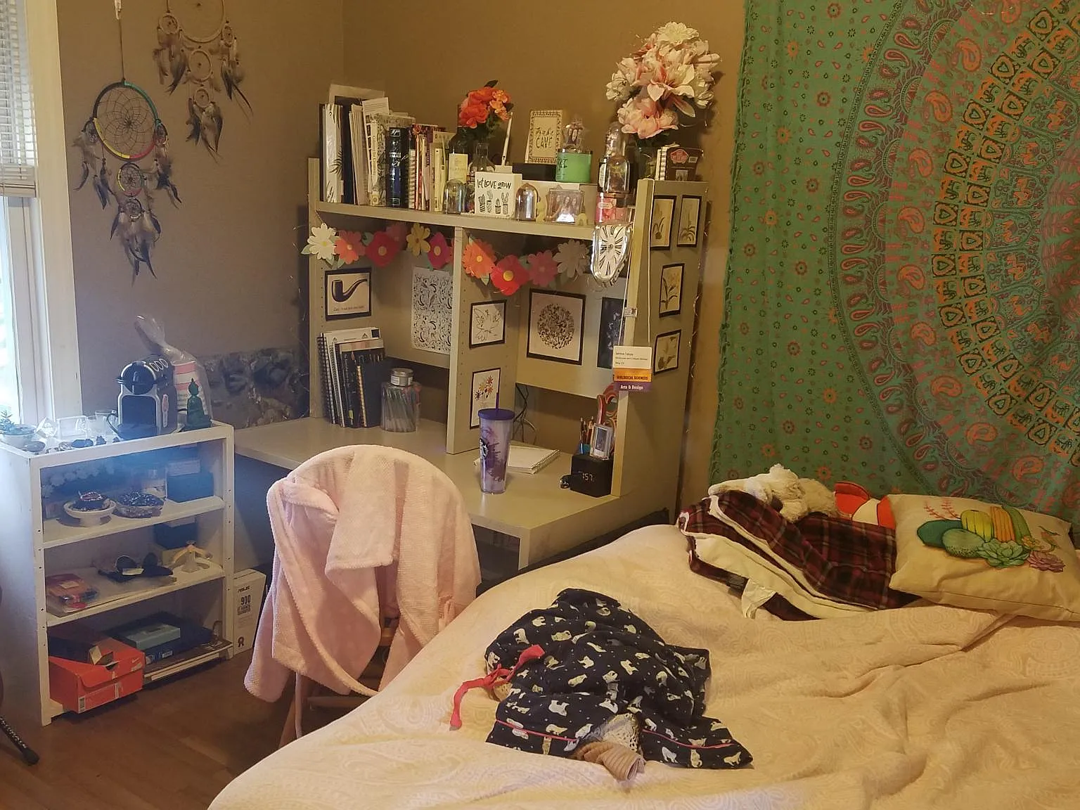 5 bed, 2300 sqft, $2,600 — Photo 4