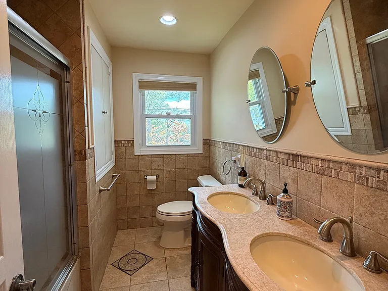 40 Rumson Rd — Photo 18