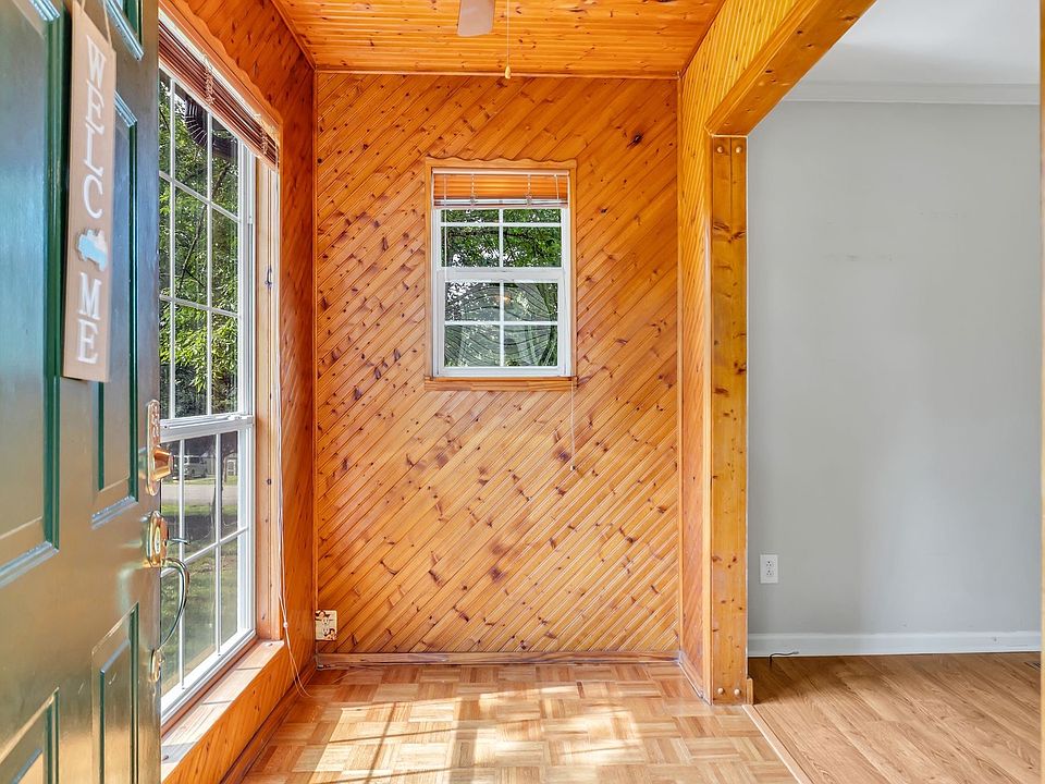 1510 Walnut Hills Dr, Chapel Hill, TN 37034 | MLS #3097579 | Zillow