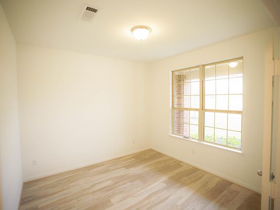 Office / guest room