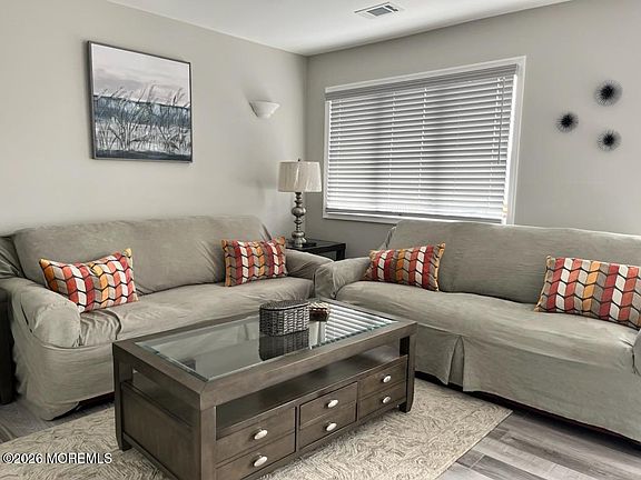 5th image of 1704 Grand Central Ave APT 1