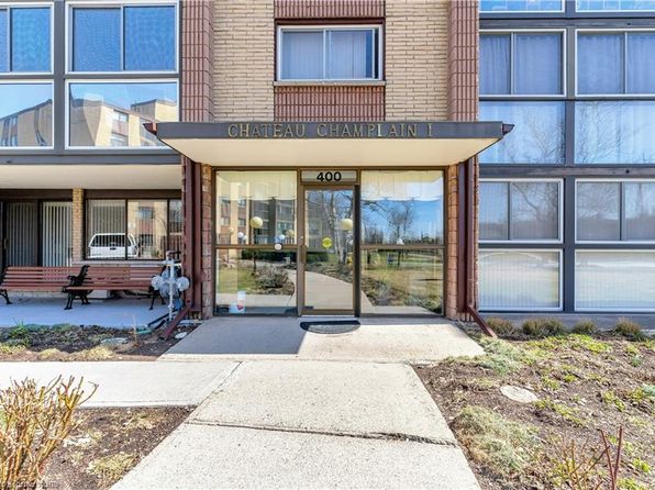 400 Champlain Blvd #303, Cambridge, ON N1R 7J6