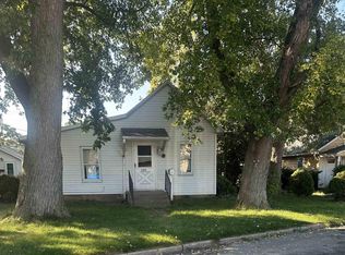 320 E Sheen Ave, East Peoria, IL 61611