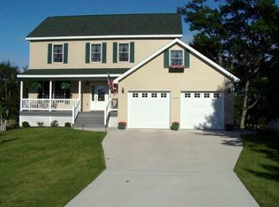 12070 N Superior Dr, Paradise, MI 49768