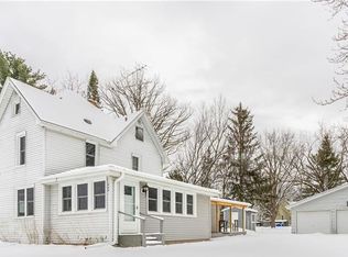 334 E 2nd Ave, Stanley, WI 54768