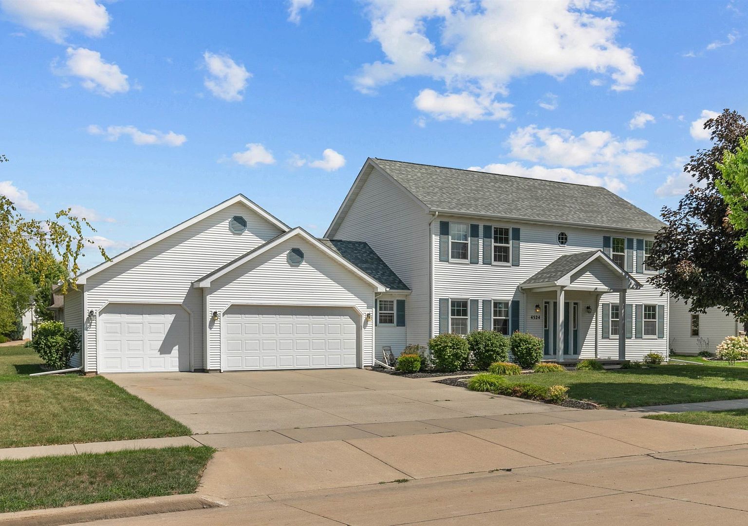 4524 N Clayhill Dr, Appleton, WI 54913 MLS 50279121 Zillow