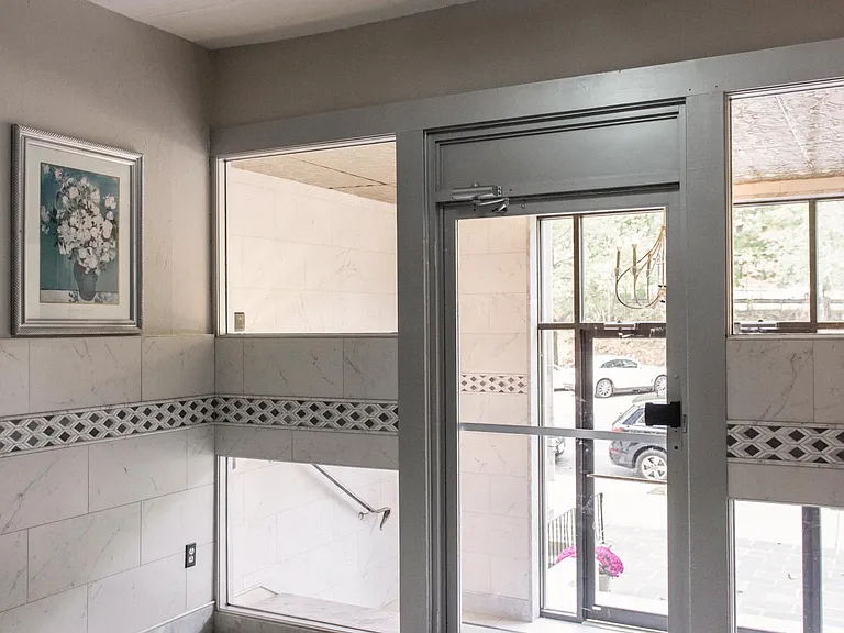 1455 Beacon Street — Photo 4