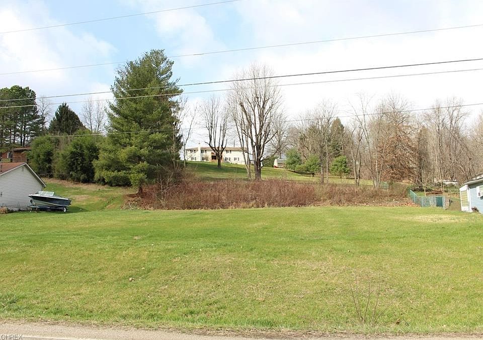 1st image of Meadow Dr