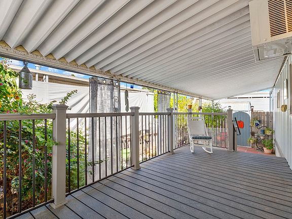2nd image of 302 Sunny Hills Dr