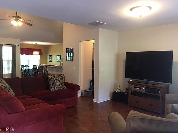 5th image of 211 Mill Creek Cv