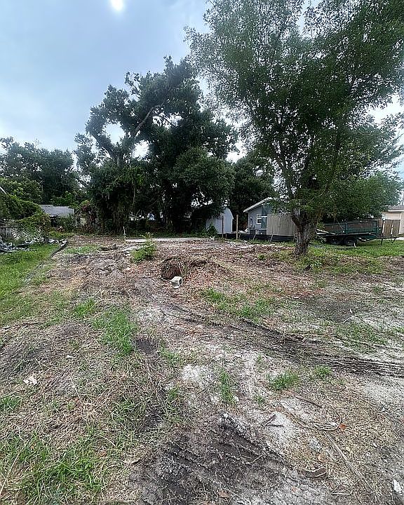 2nd image of 4616 Sloan Ave