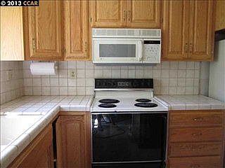 2nd image of 444 Holiday Hills Dr