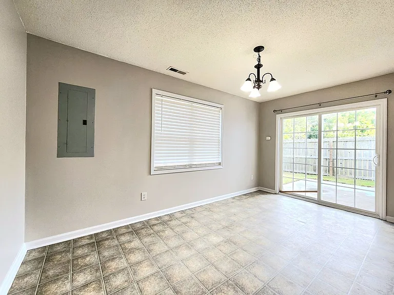 108 Creeker Town Way — Photo 9