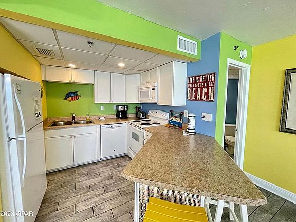 5th image of 9850 Thomas Dr #1007E