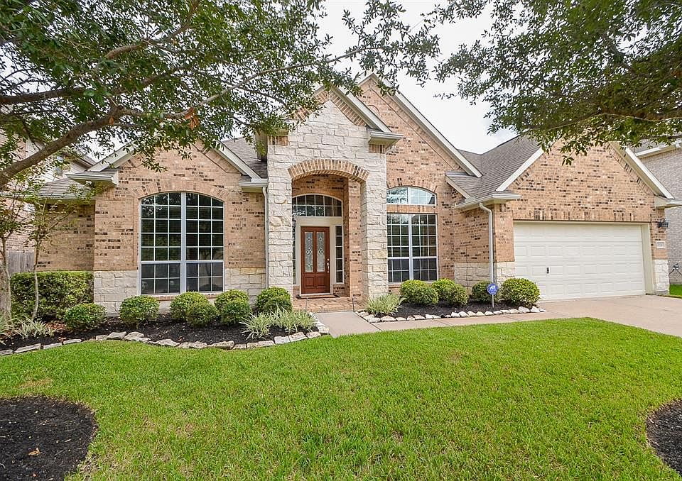 1st image of 21126 Maybrook Manor Ln