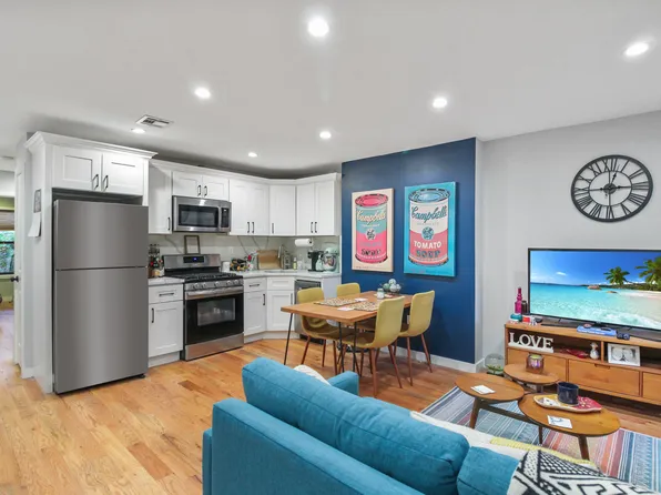 707 Lafayette Avenue image 1 of 18