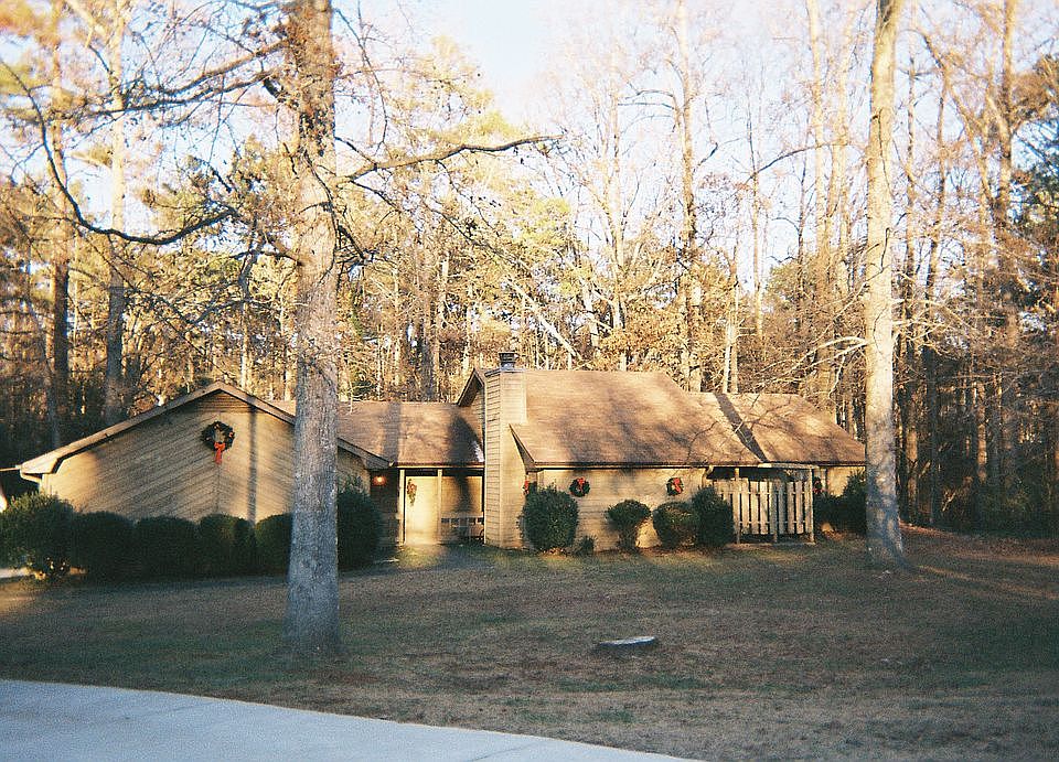 New roof 2014.  Large lot.  