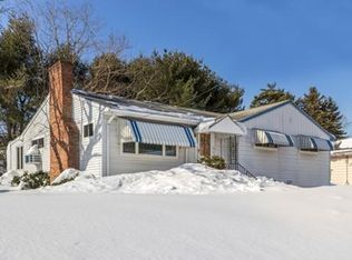 28 Browning Rd, Arlington, MA 02476