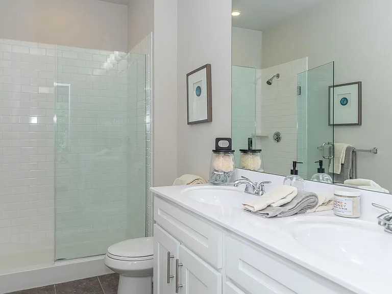 The Pointe at Dorset Crossing — Photo 28
