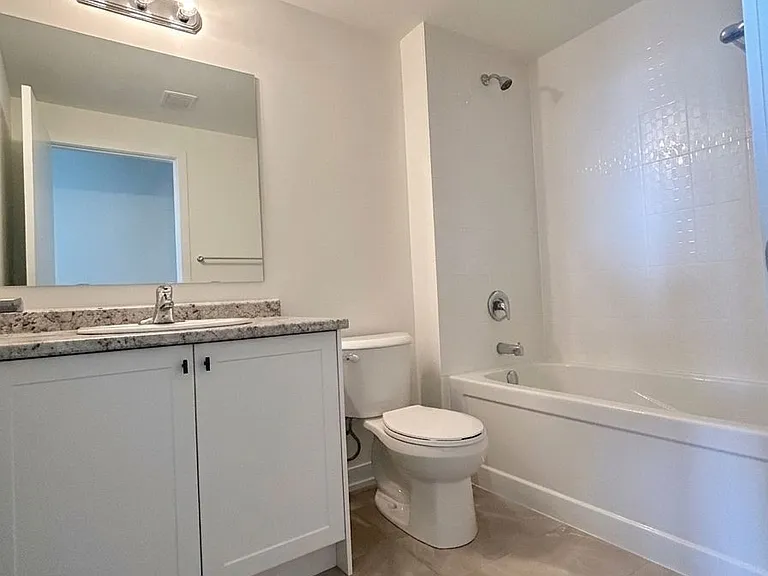 160 Densmore Rd #2001 — Photo 10