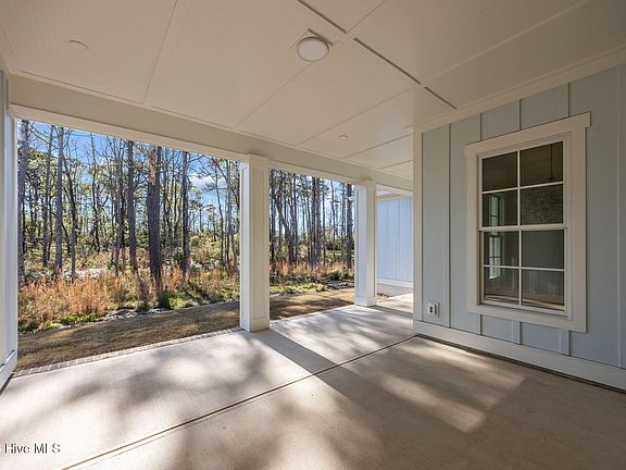 5th image of 532 Avocet Drive