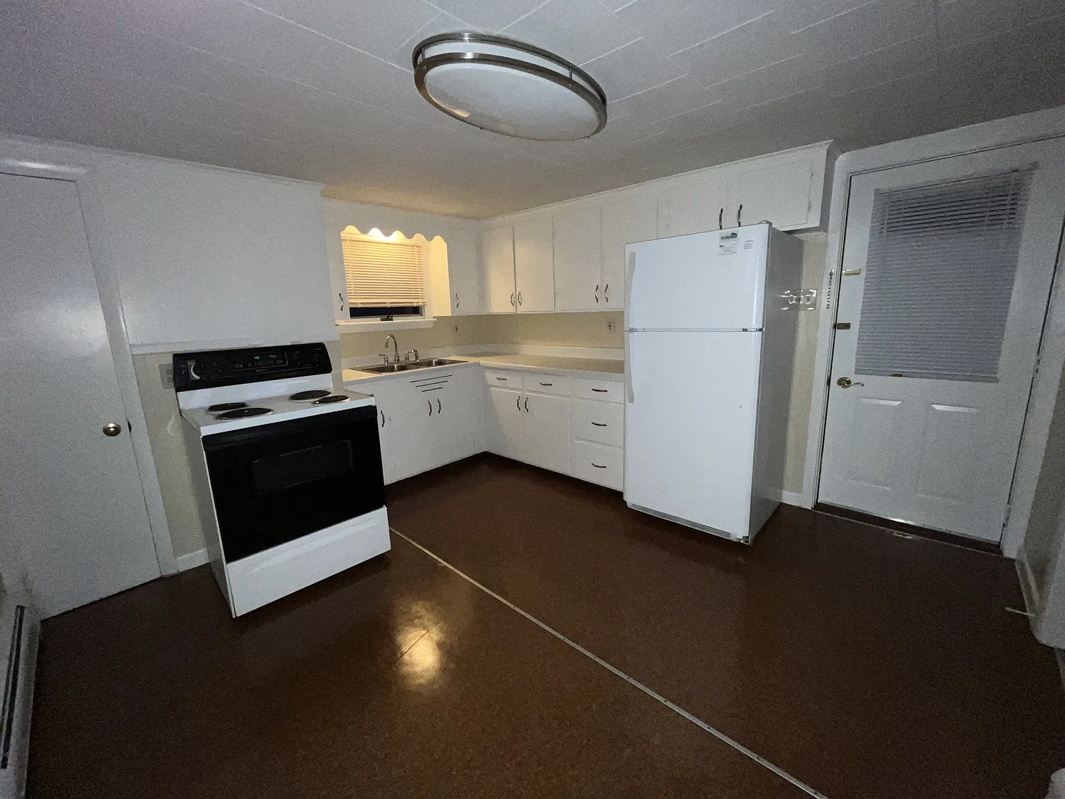 8 Toward Street - 3 — Photo 4