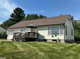 531 E Webster St, Osceola, IA 50213